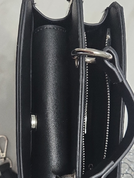 Steve Madden Black Embossed Logo Crossbody Bag with Detachable Strap - Picture 4 of 9